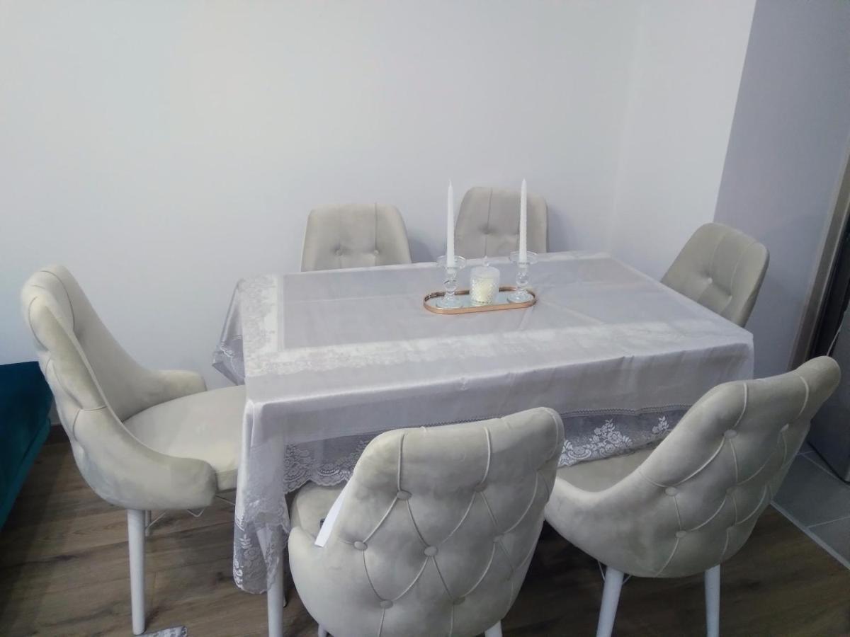 Cevahir Sky City Apartment-Spa & Fitness Center Skopje Exteriör bild