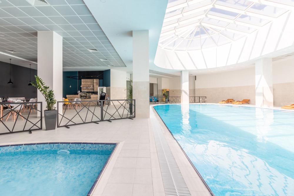 Cevahir Sky City Apartment-Spa & Fitness Center Skopje Exteriör bild